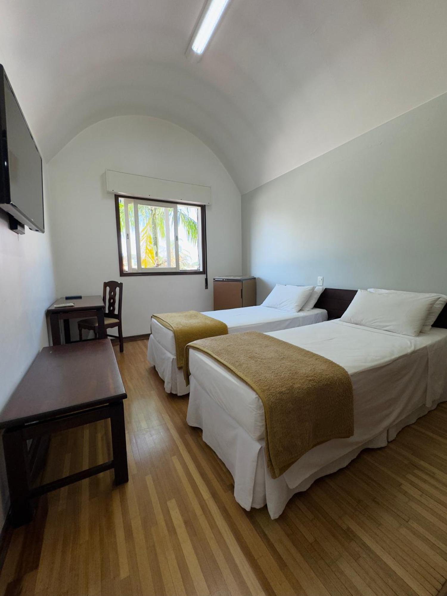 Arcadas Hotel Cacapava Extérieur photo